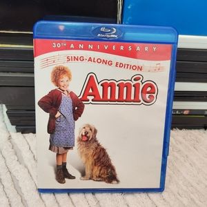 Annie (1981 Film) Blu-Ray DVD Movie